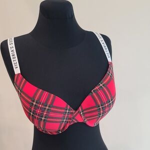 Victoria's secret red t-shirt lightly lined demi bra  32DD nwot